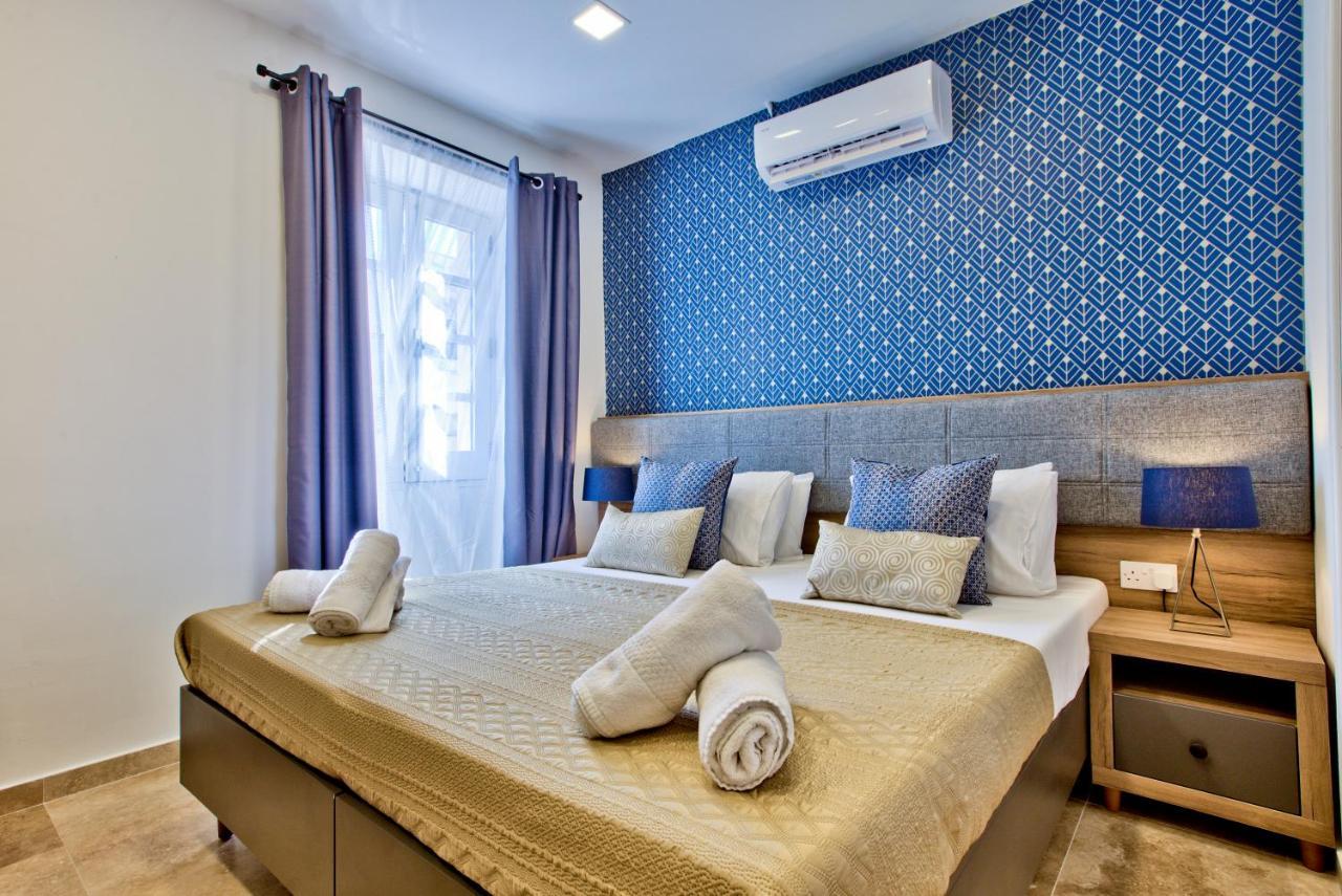 Valletta Luxury 4-Bedroom Duplex With Stunning Sea Views Private Terrace And Jacuzzi Exterior photo